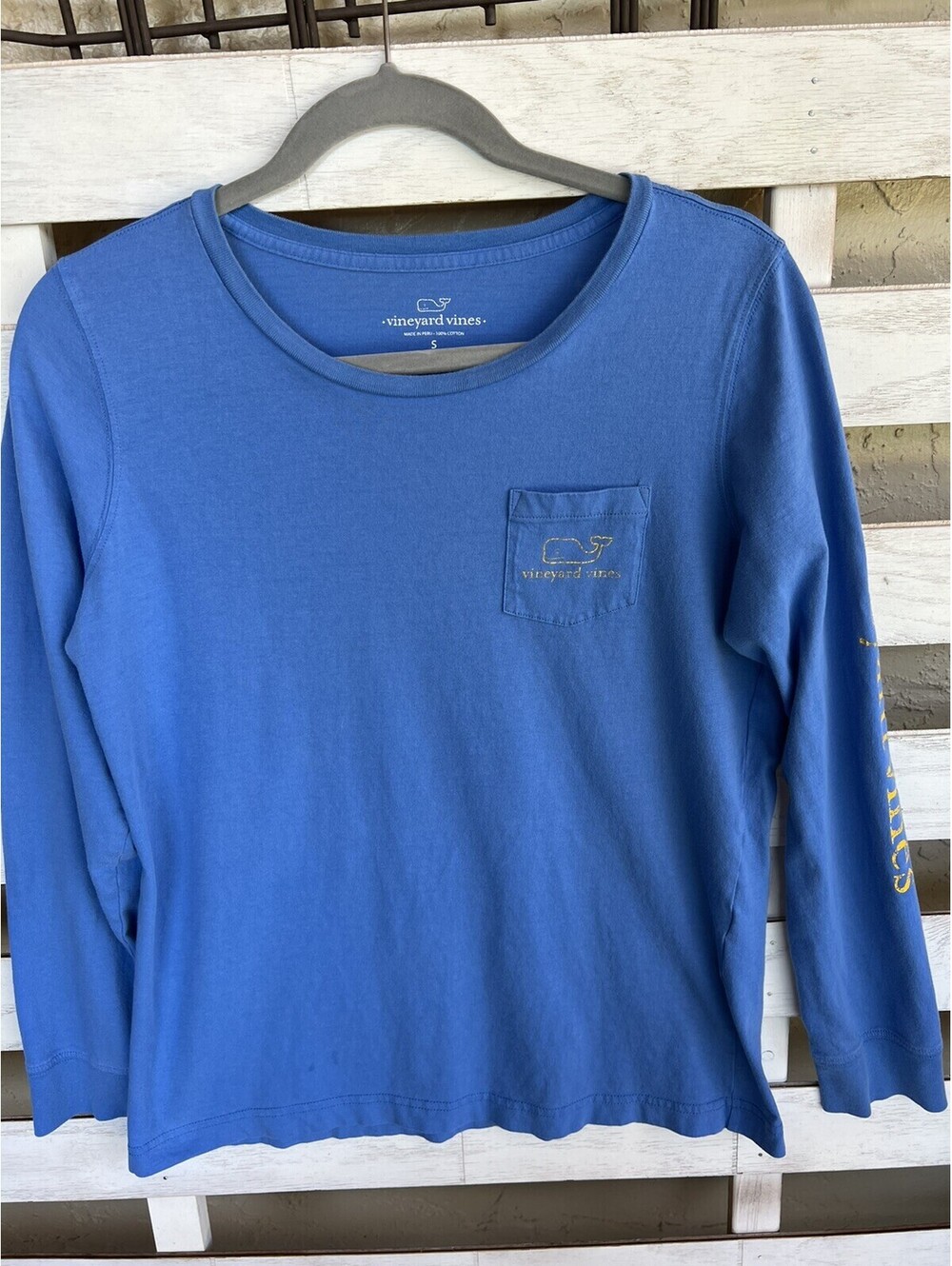 Vineyard Vines Women’s Blue Long Sleeve T-Shirt Fro T Pocket Size S.